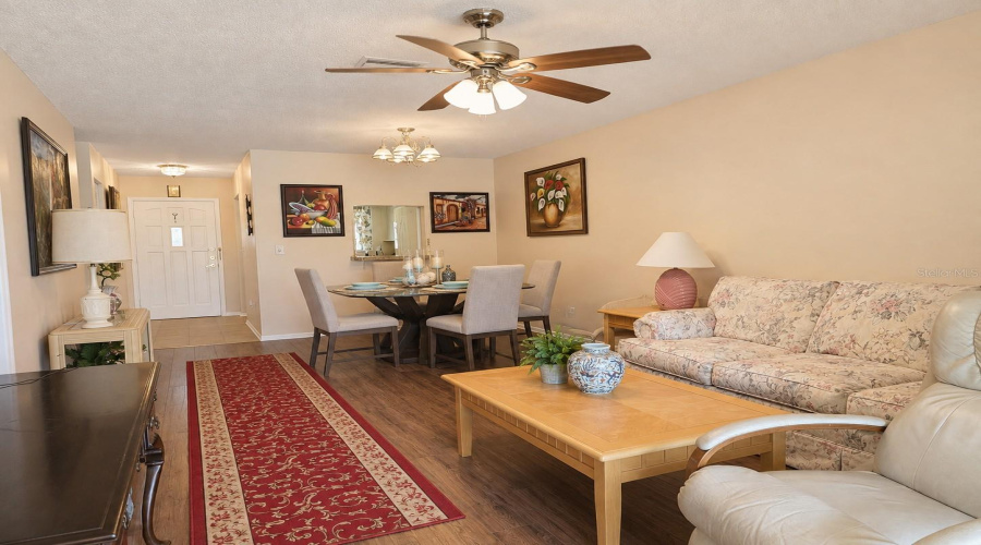 Bradenton, Florida 34207, 2 Bedroom Bedrooms, ,2 Bathroombathrooms,Residential,For Sale,Park,0,Mfra4702637