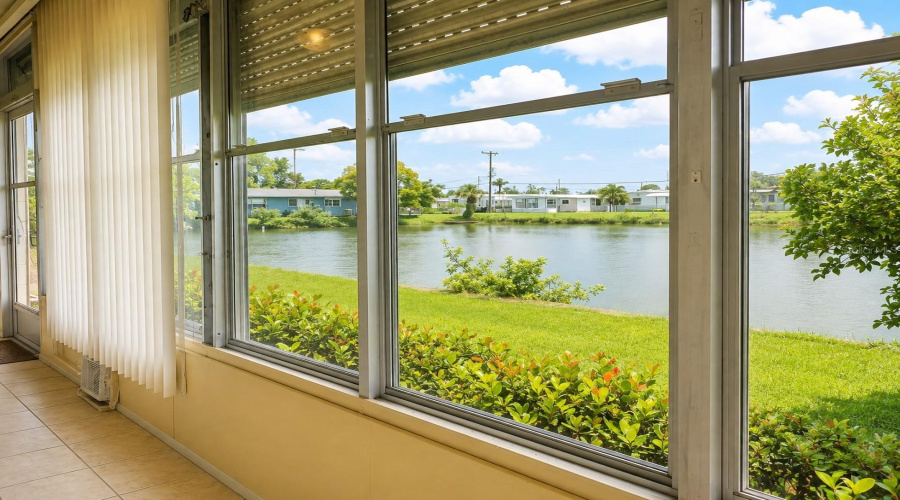 Bradenton, Florida 34207, 2 Bedroom Bedrooms, ,2 Bathroombathrooms,Residential,For Sale,Park,0,Mfra4702637