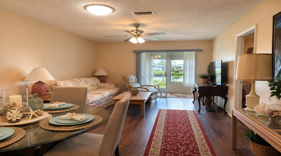 Bradenton, Florida 34207, 2 Bedroom Bedrooms, ,2 Bathroombathrooms,Residential,For Sale,Park,0,Mfra4702637