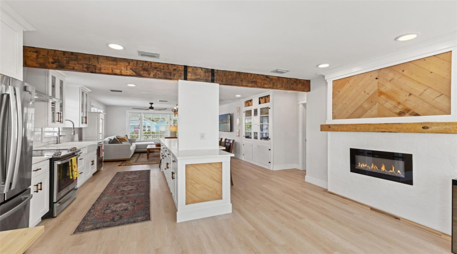 Tampa, Florida 33604, 3 Bedroom Bedrooms, ,2 Bathroombathrooms,Residential,For Sale,Minnehaha,0,Mfrtb8540955