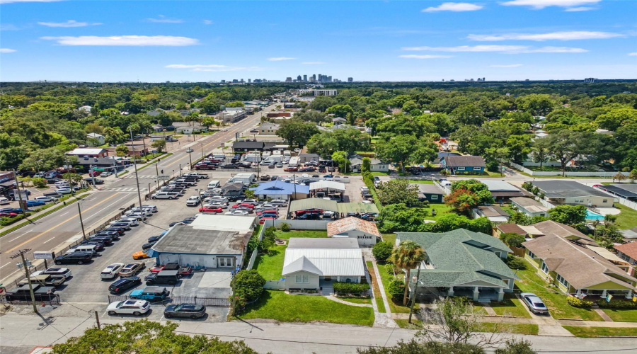 Tampa, Florida 33604, 3 Bedroom Bedrooms, ,2 Bathroombathrooms,Residential,For Sale,Minnehaha,0,Mfrtb8540955