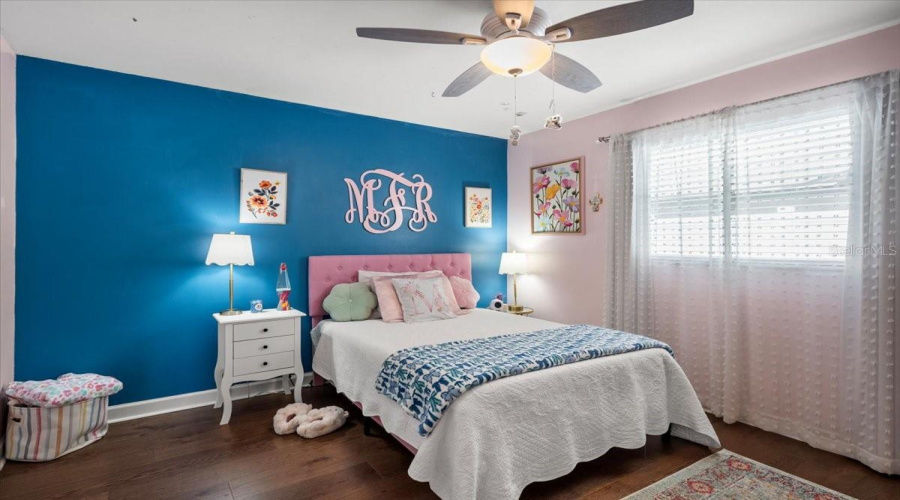 Sarasota, Florida 34233, 3 Bedroom Bedrooms, ,2 Bathroombathrooms,Residential,For Sale,Meadowland,0,Mfra4700705