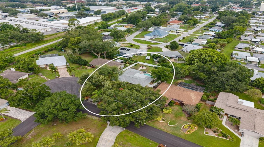 Sarasota, Florida 34233, 3 Bedroom Bedrooms, ,2 Bathroombathrooms,Residential,For Sale,Meadowland,0,Mfra4700705