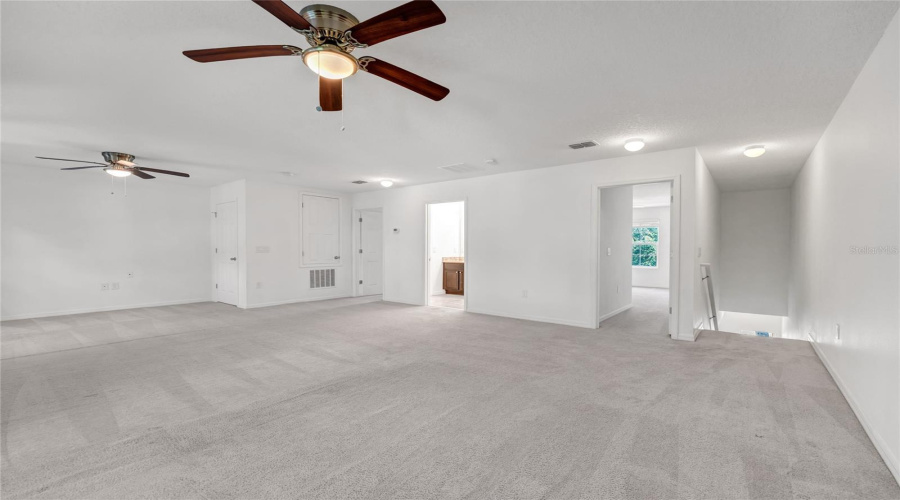 St Cloud, Florida 34769, 3 Bedroom Bedrooms, ,2 Bathroombathrooms,Residential,For Sale,Poolside,0,Mfro6419191