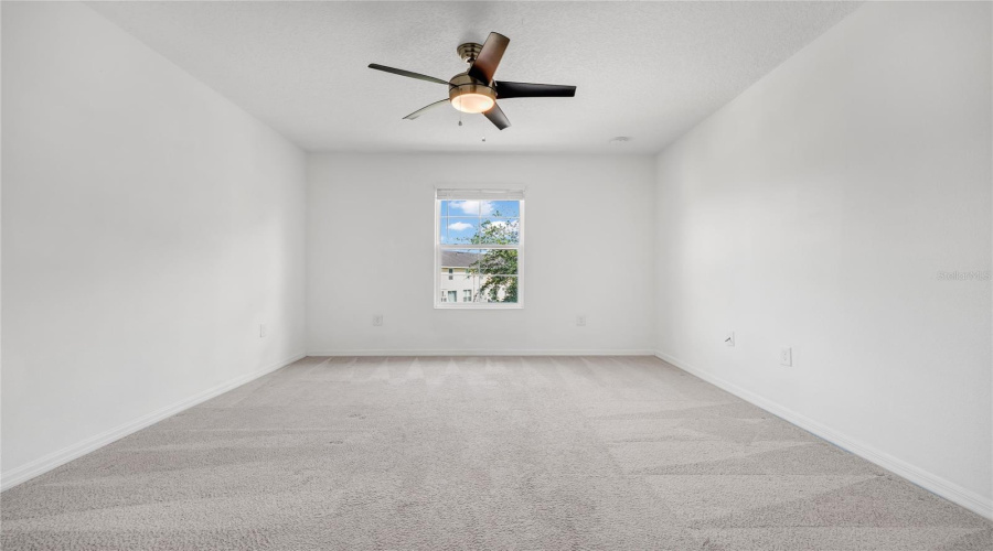 St Cloud, Florida 34769, 3 Bedroom Bedrooms, ,2 Bathroombathrooms,Residential,For Sale,Poolside,0,Mfro6419191