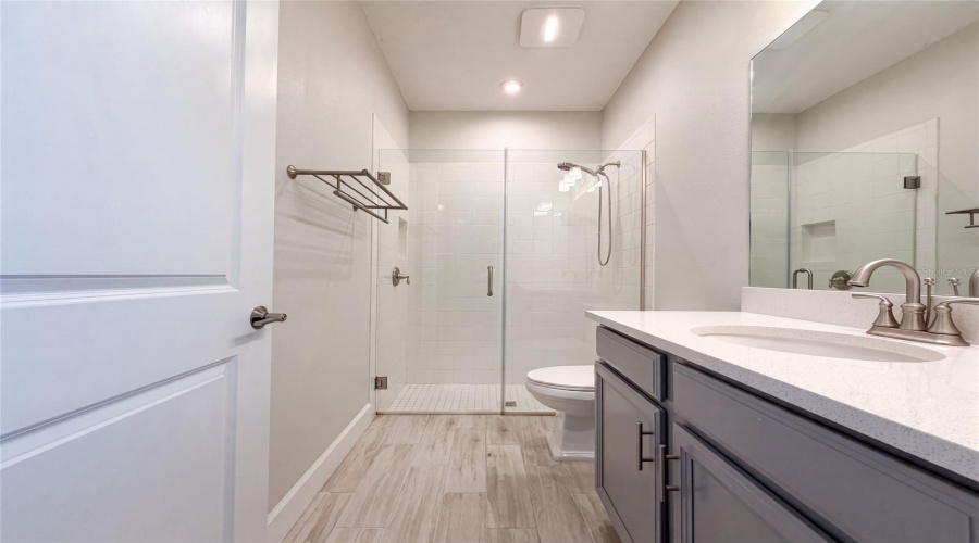 Palmetto, Florida 34221, 3 Bedroom Bedrooms, ,3 Bathroombathrooms,Residential,For Sale,Crestpoint,0,Mfro6426932