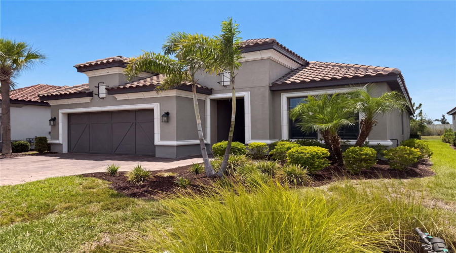 Palmetto, Florida 34221, 3 Bedroom Bedrooms, ,3 Bathroombathrooms,Residential,For Sale,Crestpoint,0,Mfro6426932