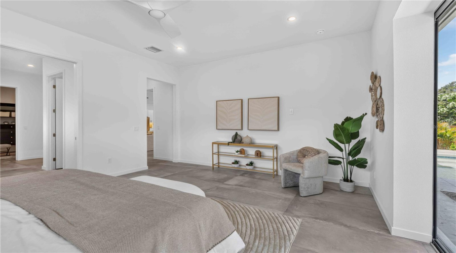 Sarasota, Florida 34239, 5 Bedroom Bedrooms, ,5 Bathroombathrooms,Residential,For Sale,Hillview,0,Mfra4703714