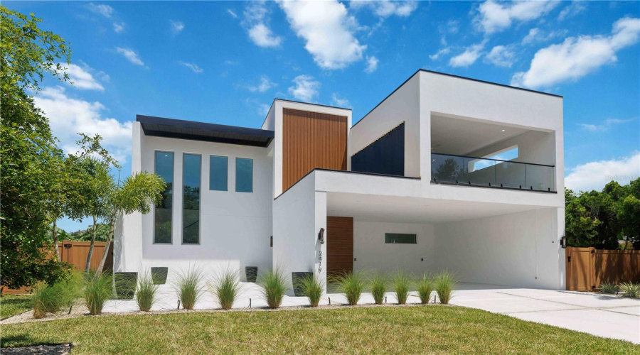 Sarasota, Florida 34239, 5 Bedroom Bedrooms, ,5 Bathroombathrooms,Residential,For Sale,Hillview,0,Mfra4703714