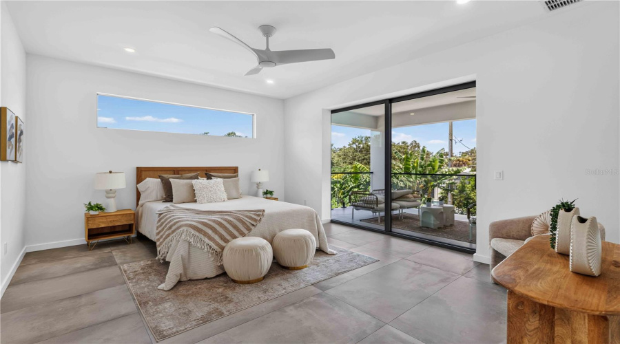 Sarasota, Florida 34239, 5 Bedroom Bedrooms, ,5 Bathroombathrooms,Residential,For Sale,Hillview,0,Mfra4703714