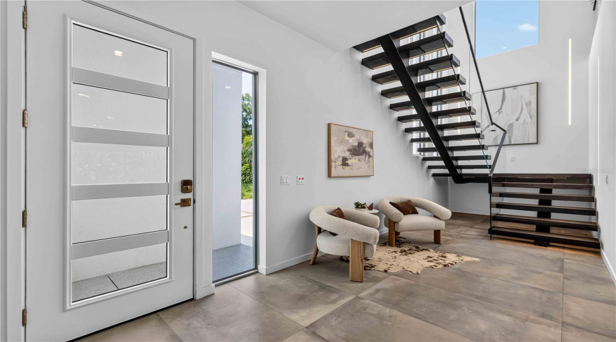 Sarasota, Florida 34239, 5 Bedroom Bedrooms, ,5 Bathroombathrooms,Residential,For Sale,Hillview,0,Mfra4703714