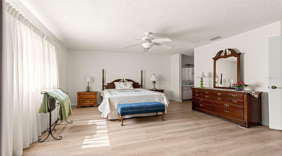 Summerfield, Florida 34491, 2 Bedroom Bedrooms, ,2 Bathroombathrooms,Residential,For Sale,99Th,0,Mfrg5116885