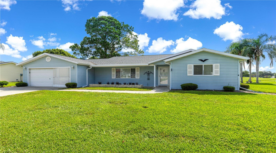 Summerfield, Florida 34491, 2 Bedroom Bedrooms, ,2 Bathroombathrooms,Residential,For Sale,99Th,0,Mfrg5116885