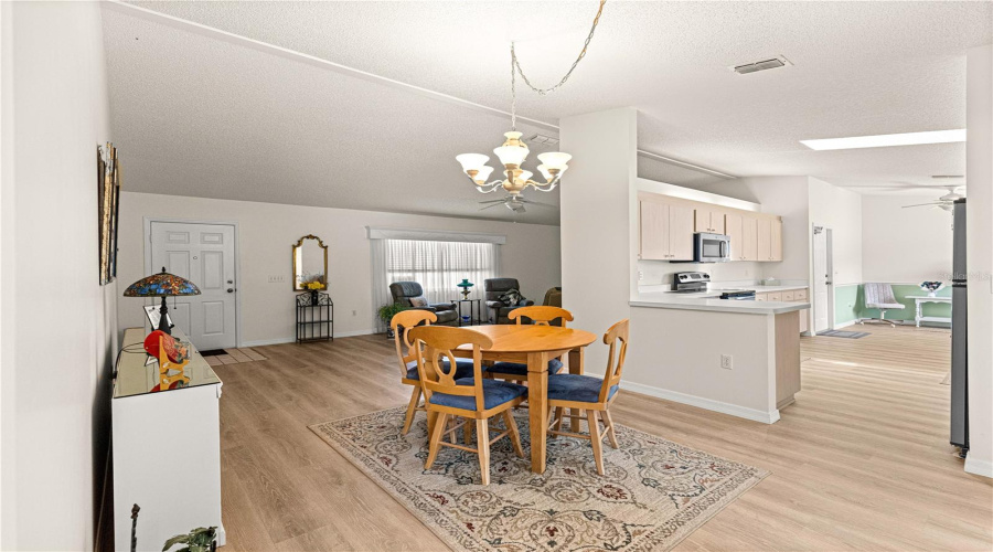 Summerfield, Florida 34491, 2 Bedroom Bedrooms, ,2 Bathroombathrooms,Residential,For Sale,99Th,0,Mfrg5116885