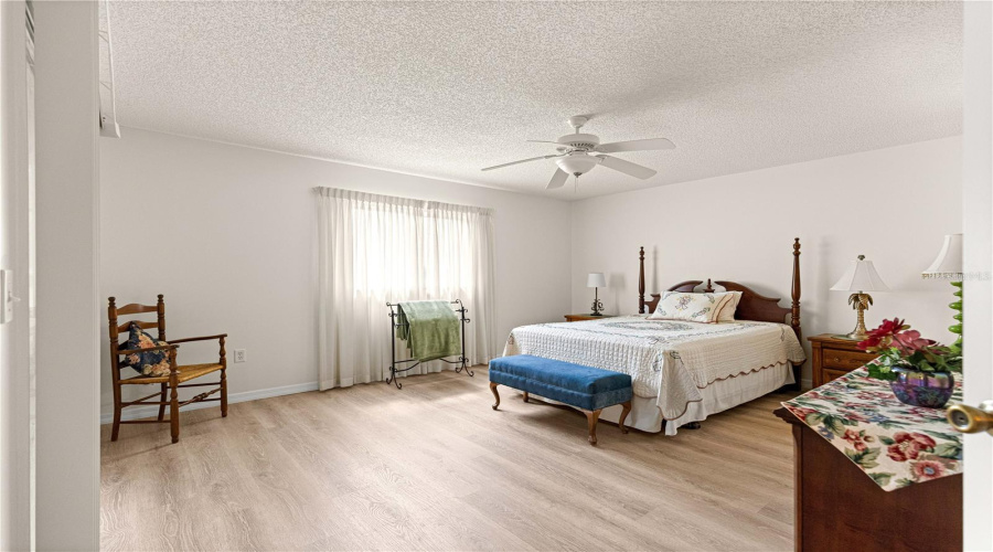 Summerfield, Florida 34491, 2 Bedroom Bedrooms, ,2 Bathroombathrooms,Residential,For Sale,99Th,0,Mfrg5116885