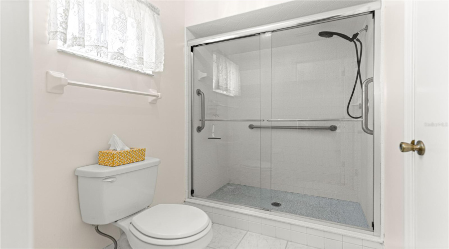 Summerfield, Florida 34491, 2 Bedroom Bedrooms, ,2 Bathroombathrooms,Residential,For Sale,99Th,0,Mfrg5116885