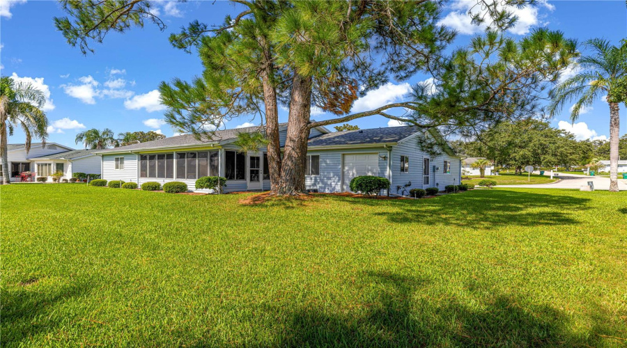 Summerfield, Florida 34491, 2 Bedroom Bedrooms, ,2 Bathroombathrooms,Residential,For Sale,99Th,0,Mfrg5116885