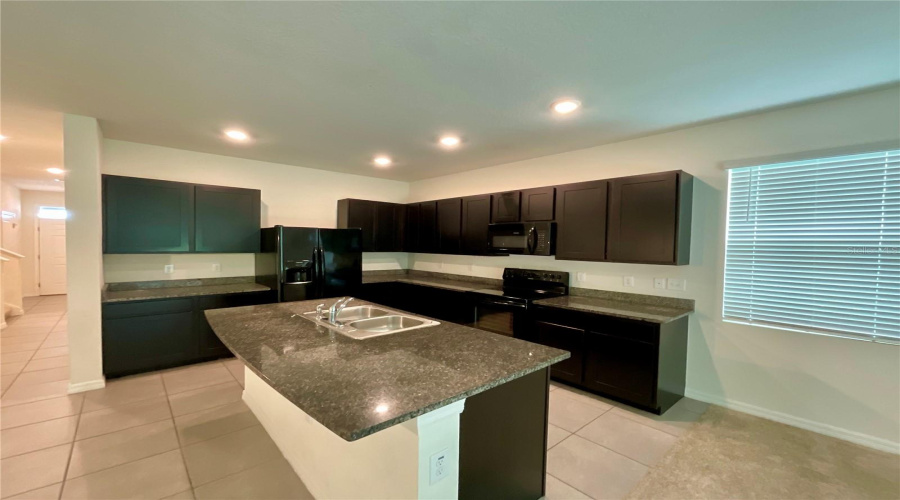 Wesley Chapel, Florida 33543, 3 Bedroom Bedrooms, ,2 Bathroombathrooms,Residential,For Sale,Hubbell,0,Mfrtb8541468