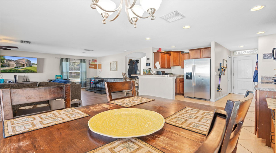 Ruskin, Florida 33573, 3 Bedroom Bedrooms, ,2 Bathroombathrooms,Residential,For Sale,Maroon Peak,0,Mfrtb8542579