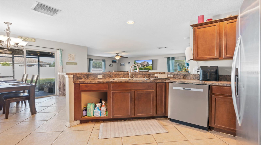 Ruskin, Florida 33573, 3 Bedroom Bedrooms, ,2 Bathroombathrooms,Residential,For Sale,Maroon Peak,0,Mfrtb8542579