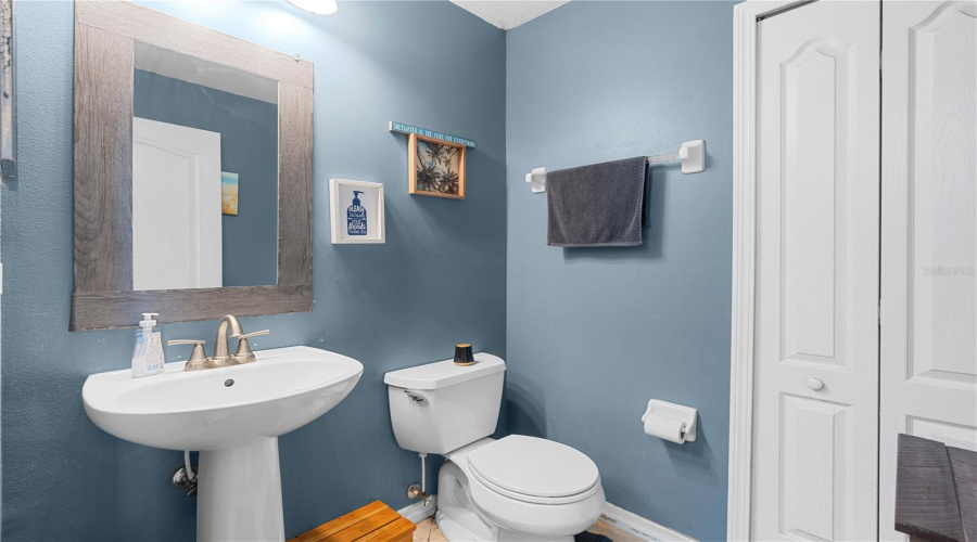 Ruskin, Florida 33573, 3 Bedroom Bedrooms, ,2 Bathroombathrooms,Residential,For Sale,Maroon Peak,0,Mfrtb8542579