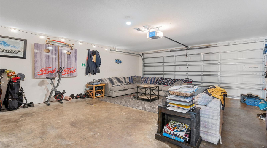 Ruskin, Florida 33573, 3 Bedroom Bedrooms, ,2 Bathroombathrooms,Residential,For Sale,Maroon Peak,0,Mfrtb8542579