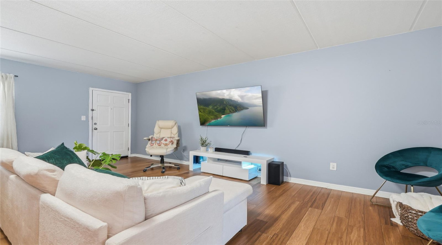 Tampa, Florida 33614, 1 Bedroom Bedrooms, ,1 Bathroombathrooms,Residential,For Sale,Michael,0,Mfrtb8538668