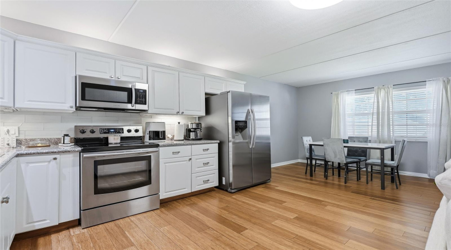 Tampa, Florida 33614, 1 Bedroom Bedrooms, ,1 Bathroombathrooms,Residential,For Sale,Michael,0,Mfrtb8538668