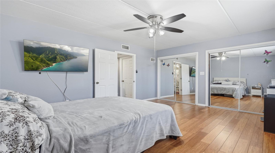 Tampa, Florida 33614, 1 Bedroom Bedrooms, ,1 Bathroombathrooms,Residential,For Sale,Michael,0,Mfrtb8538668