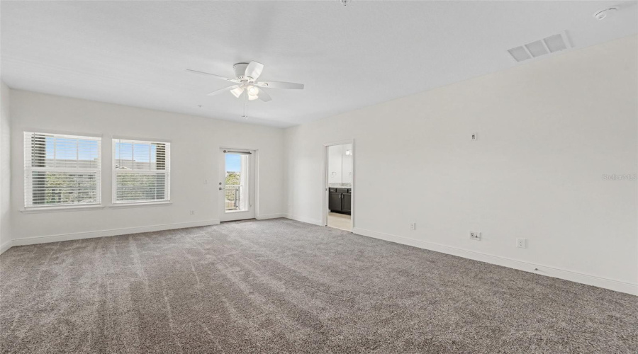 Orlando, Florida 32827, 3 Bedroom Bedrooms, ,2 Bathroombathrooms,Residential,For Sale,Salk,0,Mfro6436420