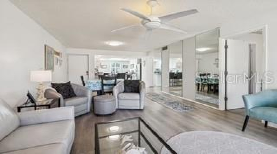 Oldsmar, Florida 34677, 2 Bedroom Bedrooms, ,2 Bathroombathrooms,Residential,For Sale,Cypress,0,Mfrtb8480878