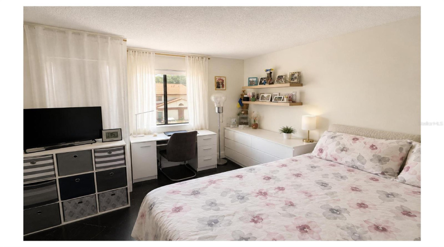 Apopka, Florida 32703, 4 Bedroom Bedrooms, ,2 Bathroombathrooms,Residential,For Sale,Gray Fox,0,Mfrs5156326