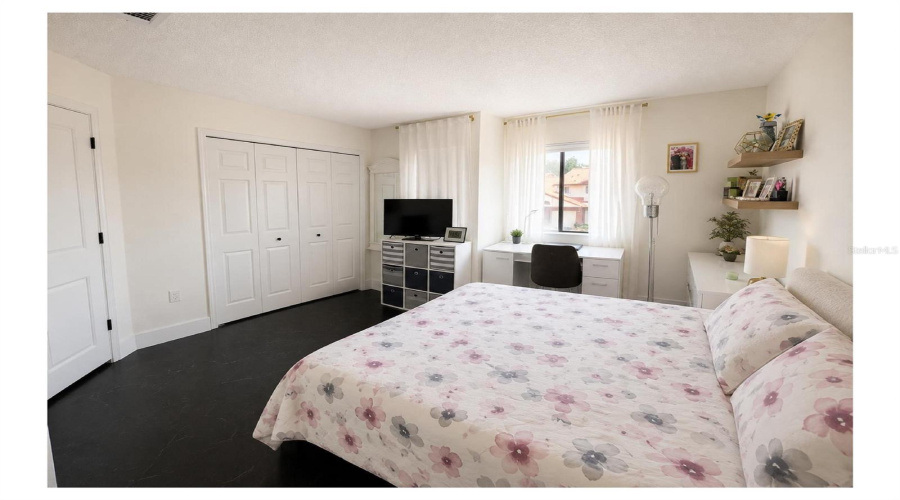 Apopka, Florida 32703, 4 Bedroom Bedrooms, ,2 Bathroombathrooms,Residential,For Sale,Gray Fox,0,Mfrs5156326