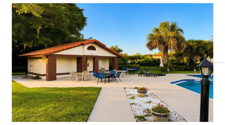 Apopka, Florida 32703, 4 Bedroom Bedrooms, ,2 Bathroombathrooms,Residential,For Sale,Gray Fox,0,Mfrs5156326
