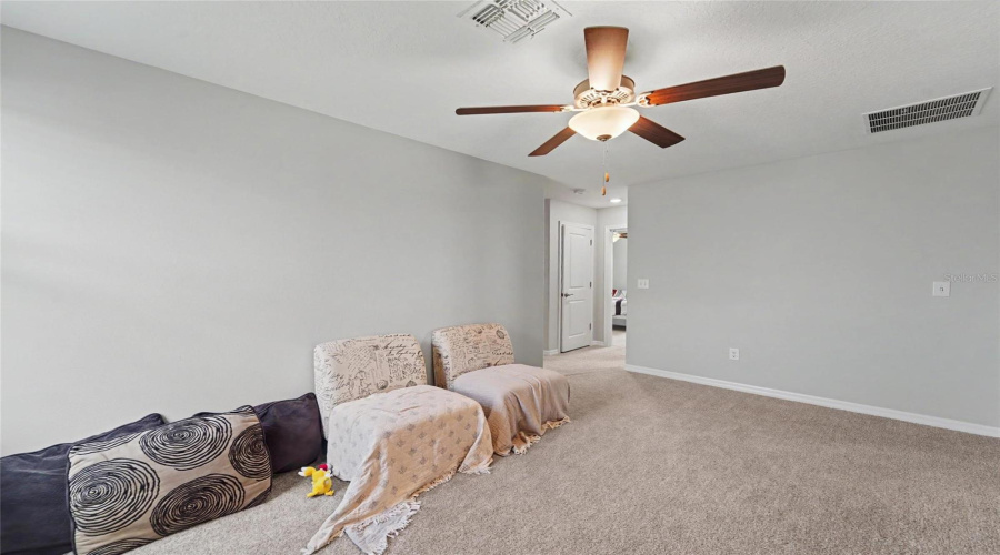 Sun City Center, Florida 33573, 6 Bedroom Bedrooms, ,3 Bathroombathrooms,Residential,For Sale,Eternal Prince,0,Mfrtb8541612