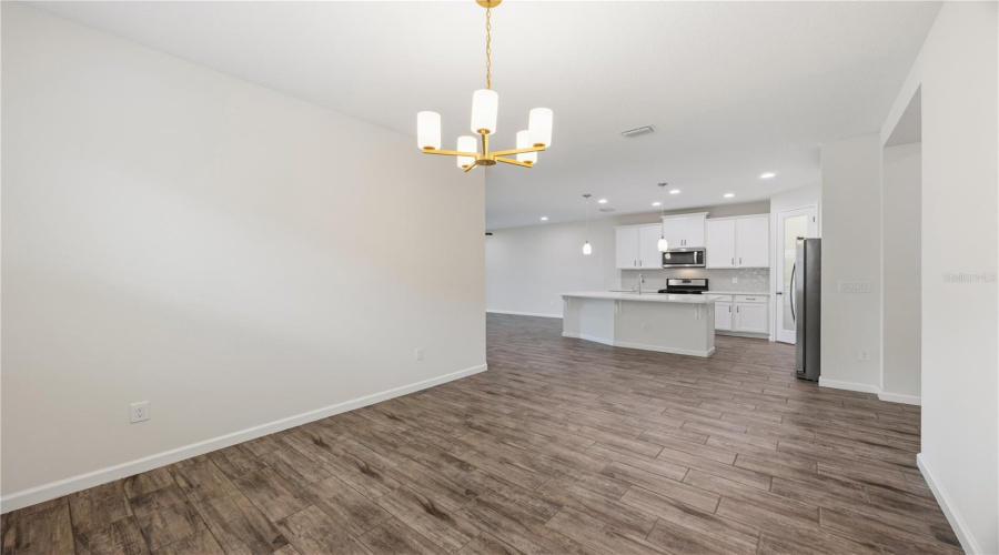 Sarasota, Florida 34238, 2 Bedroom Bedrooms, ,2 Bathroombathrooms,Residential,For Sale,Rain Song,0,Mfra4701048
