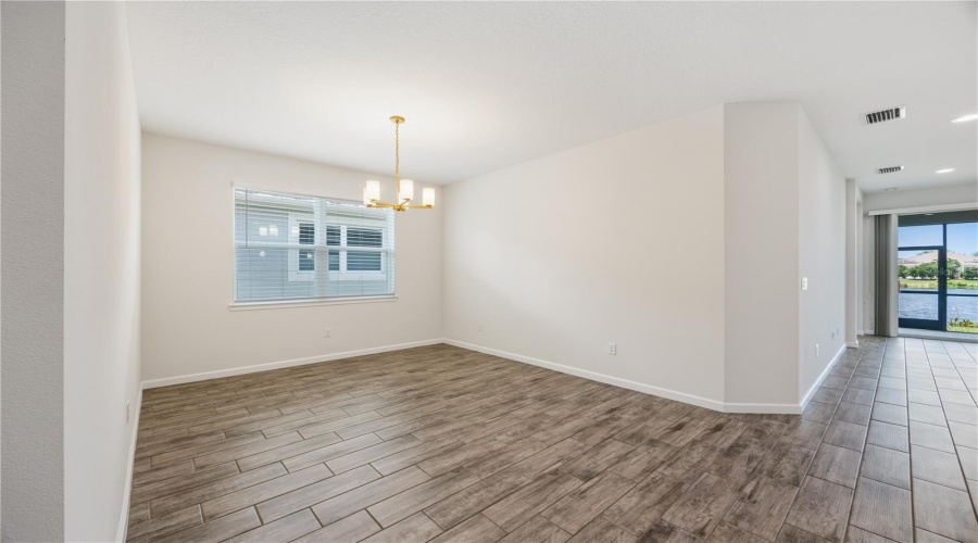 Sarasota, Florida 34238, 2 Bedroom Bedrooms, ,2 Bathroombathrooms,Residential,For Sale,Rain Song,0,Mfra4701048