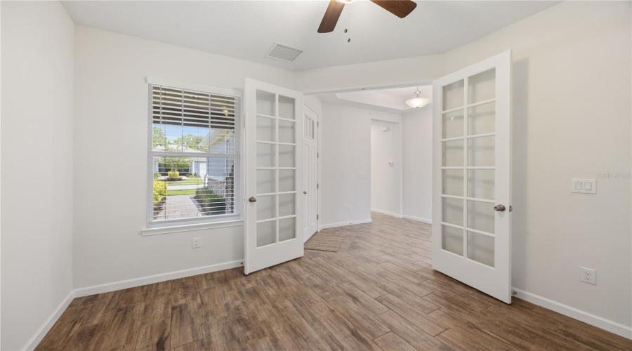Sarasota, Florida 34238, 2 Bedroom Bedrooms, ,2 Bathroombathrooms,Residential,For Sale,Rain Song,0,Mfra4701048