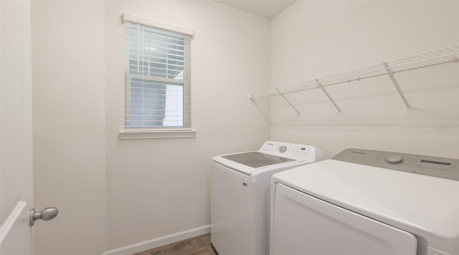 Sarasota, Florida 34238, 2 Bedroom Bedrooms, ,2 Bathroombathrooms,Residential,For Sale,Rain Song,0,Mfra4701048