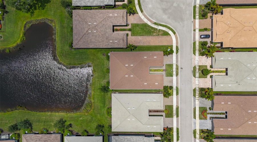 Sarasota, Florida 34238, 2 Bedroom Bedrooms, ,2 Bathroombathrooms,Residential,For Sale,Rain Song,0,Mfra4701048