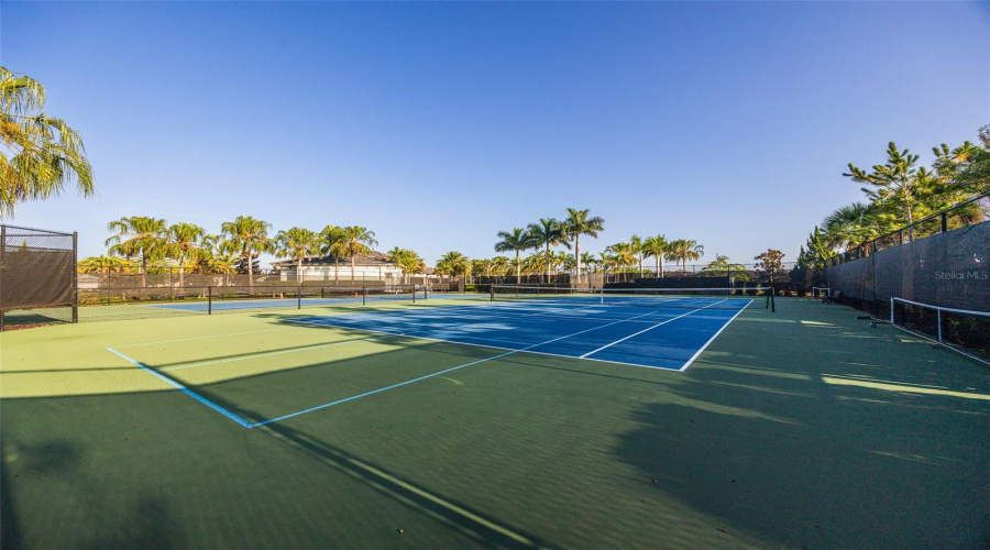 Sarasota, Florida 34238, 2 Bedroom Bedrooms, ,2 Bathroombathrooms,Residential,For Sale,Rain Song,0,Mfra4701048