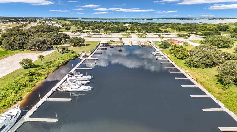 Okeechobee, Florida 34974, 3 Bedroom Bedrooms, ,2 Bathroombathrooms,Residential,For Sale,9Th,0,Mfro6434859