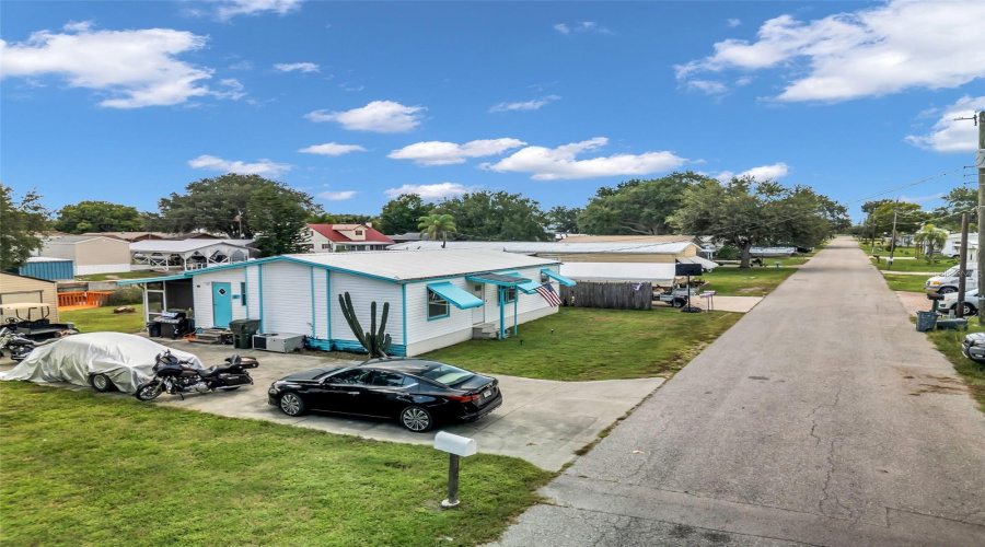 Okeechobee, Florida 34974, 3 Bedroom Bedrooms, ,2 Bathroombathrooms,Residential,For Sale,9Th,0,Mfro6434859