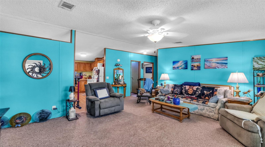 Okeechobee, Florida 34974, 3 Bedroom Bedrooms, ,2 Bathroombathrooms,Residential,For Sale,9Th,0,Mfro6434859