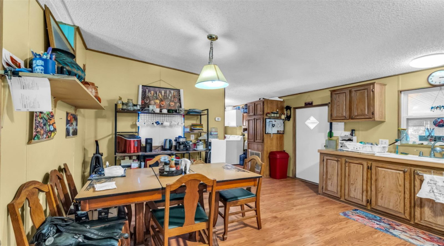 Okeechobee, Florida 34974, 3 Bedroom Bedrooms, ,2 Bathroombathrooms,Residential,For Sale,9Th,0,Mfro6434859