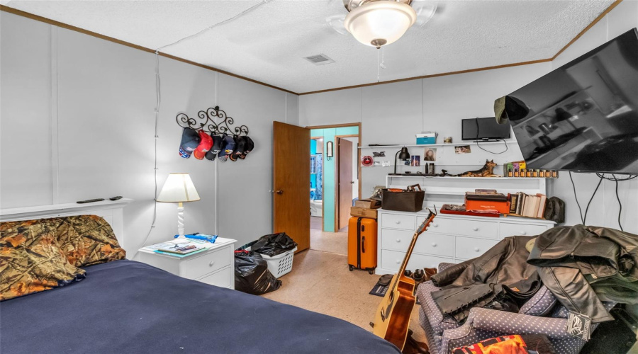 Okeechobee, Florida 34974, 3 Bedroom Bedrooms, ,2 Bathroombathrooms,Residential,For Sale,9Th,0,Mfro6434859