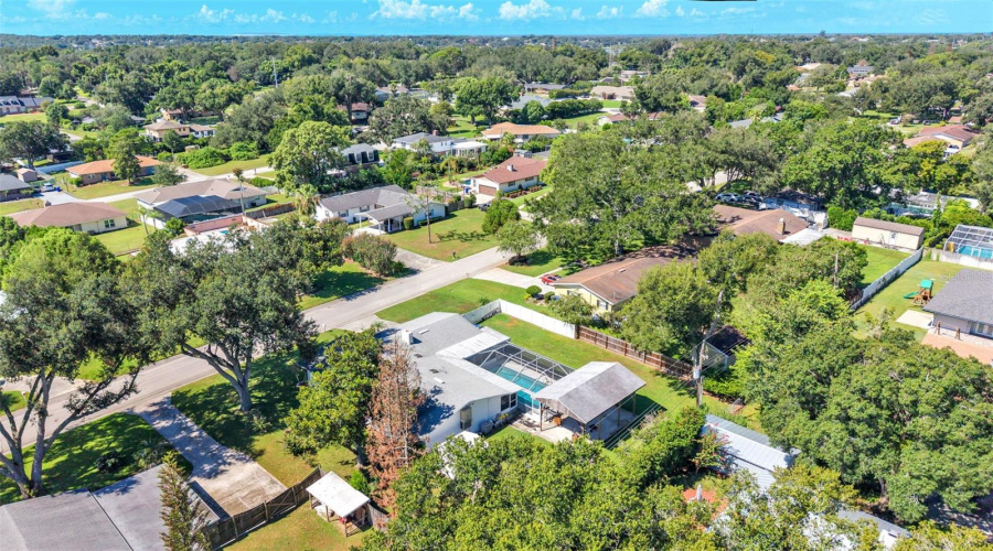 Lakeland, Florida 33813, 3 Bedroom Bedrooms, ,2 Bathroombathrooms,Residential,For Sale,Dooley,0,Mfrl4964518