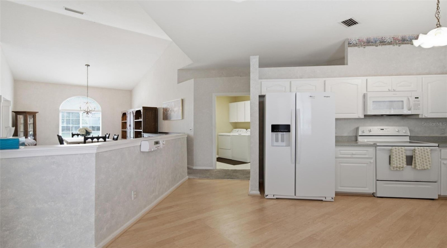 Ocala, Florida 34482, 3 Bedroom Bedrooms, ,2 Bathroombathrooms,Residential,For Sale,50Th,0,Mfrom731042