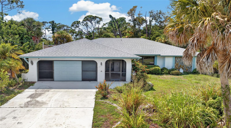 Port Charlotte, Florida 33948, 3 Bedroom Bedrooms, ,2 Bathroombathrooms,Residential,For Sale,Conmore,0,Mfrc7529901