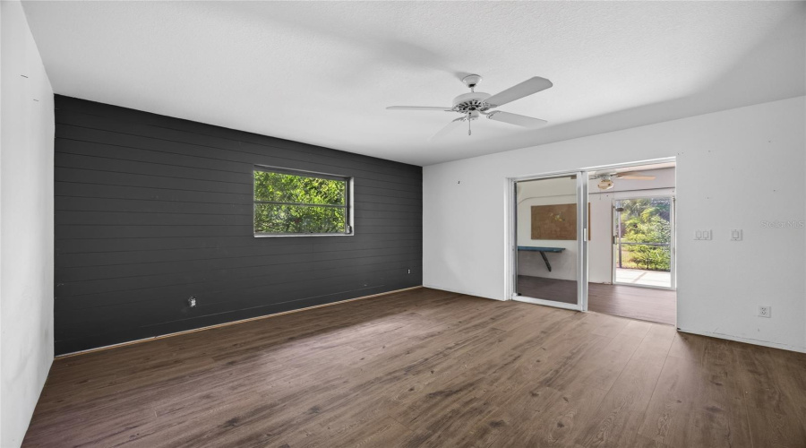 Port Charlotte, Florida 33948, 3 Bedroom Bedrooms, ,2 Bathroombathrooms,Residential,For Sale,Conmore,0,Mfrc7529901
